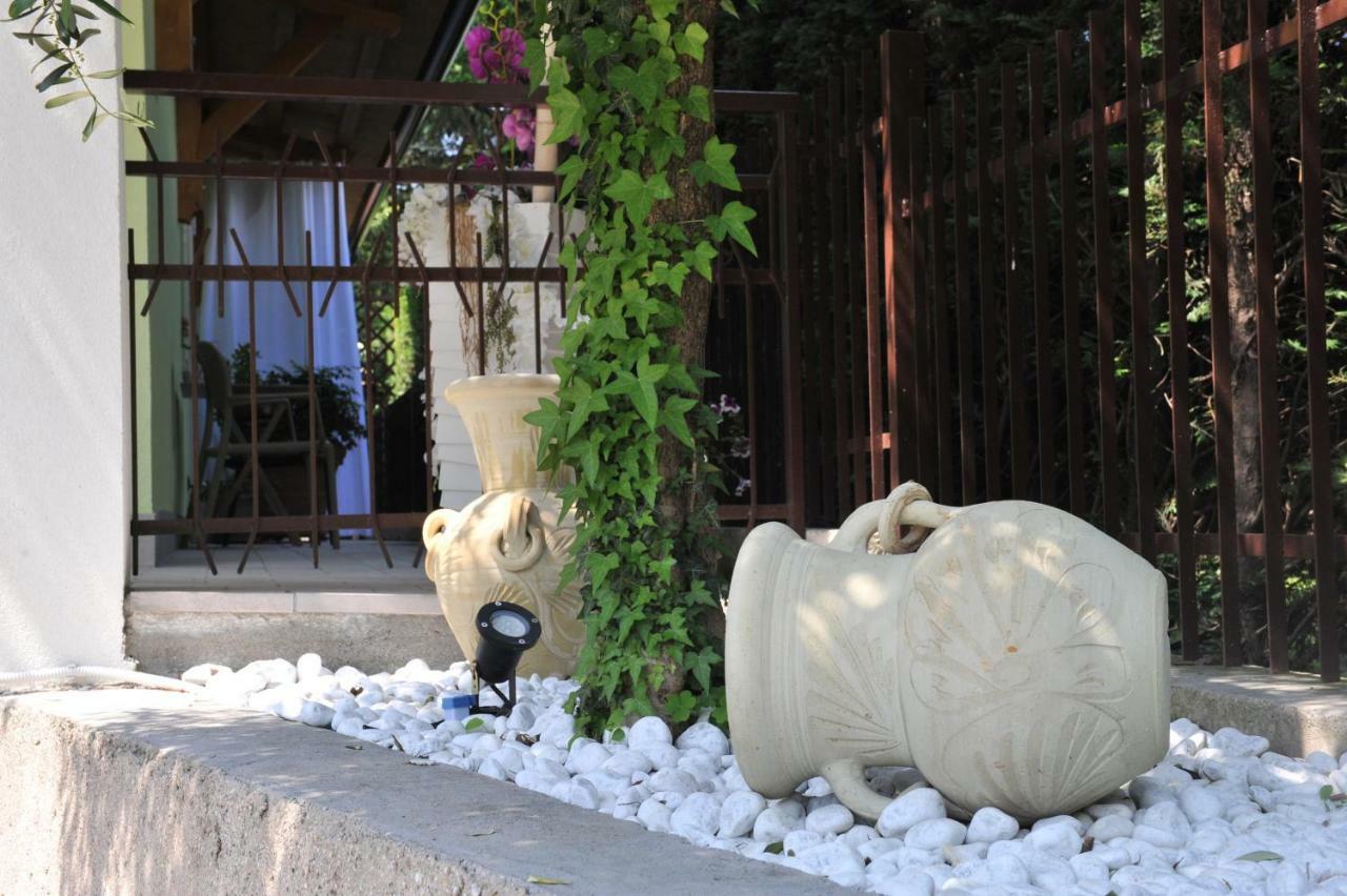 La Casa Dei Nonni Sul Garda Hotel Peschiera del Garda Exterior photo